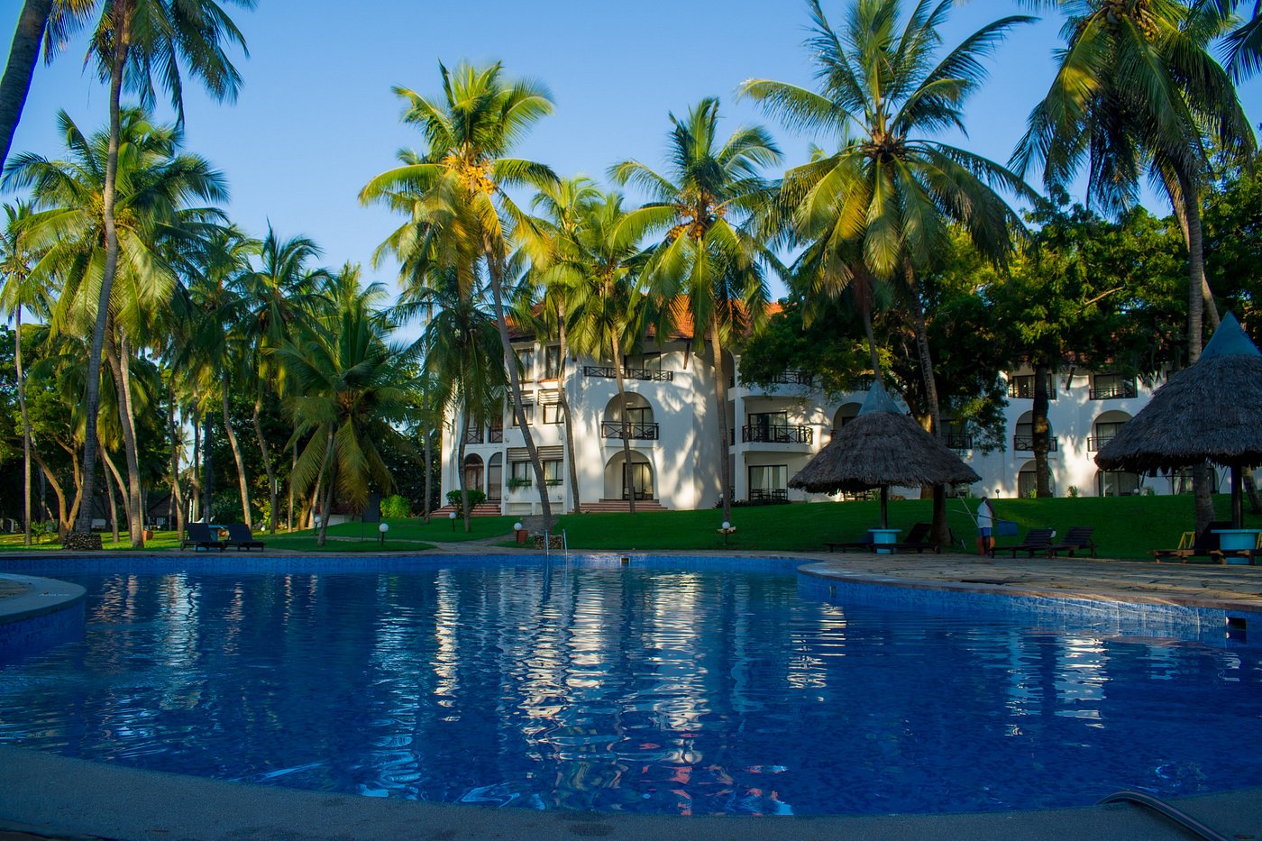 Cocoa Luxury Resort, Nyali
